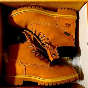 Woman’s Tan Timberland Boots